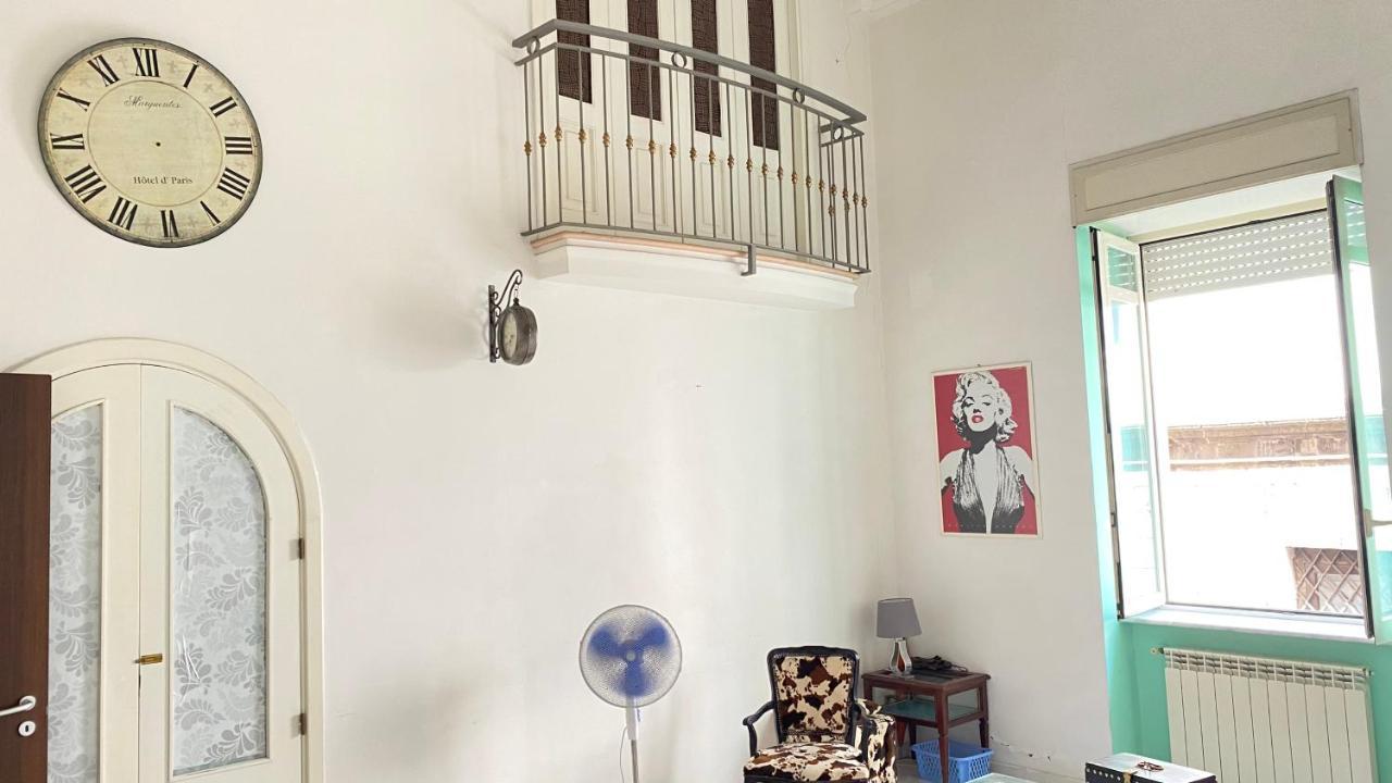 Apartment Napoli Centrale Naples
